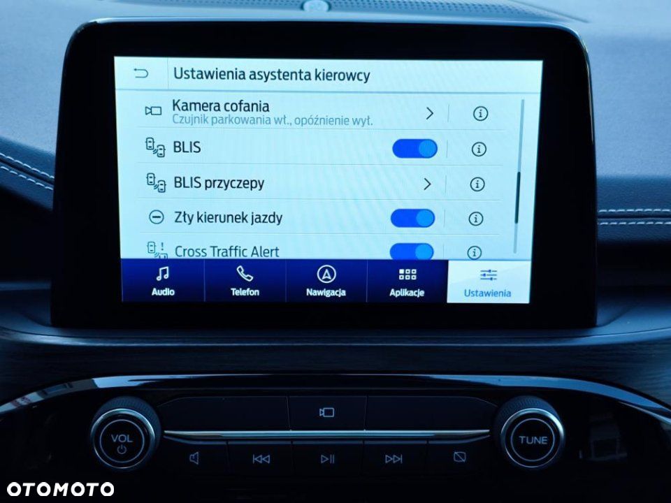 Ford Kuga - 27