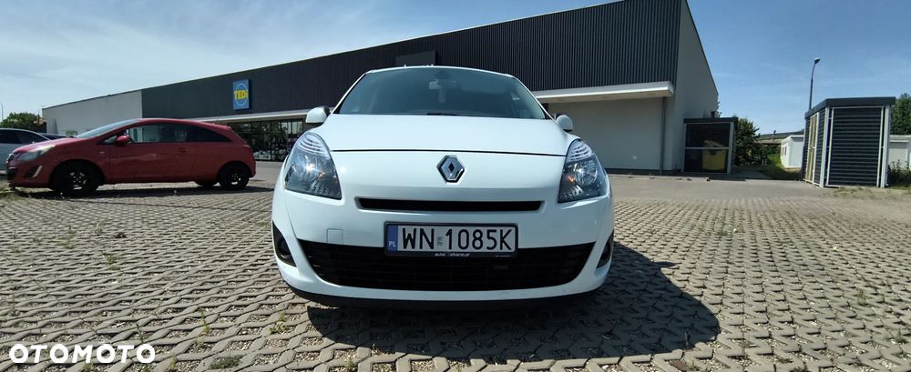 Renault Grand Scenic Gr 2.0 16V Privilege CVT - 2