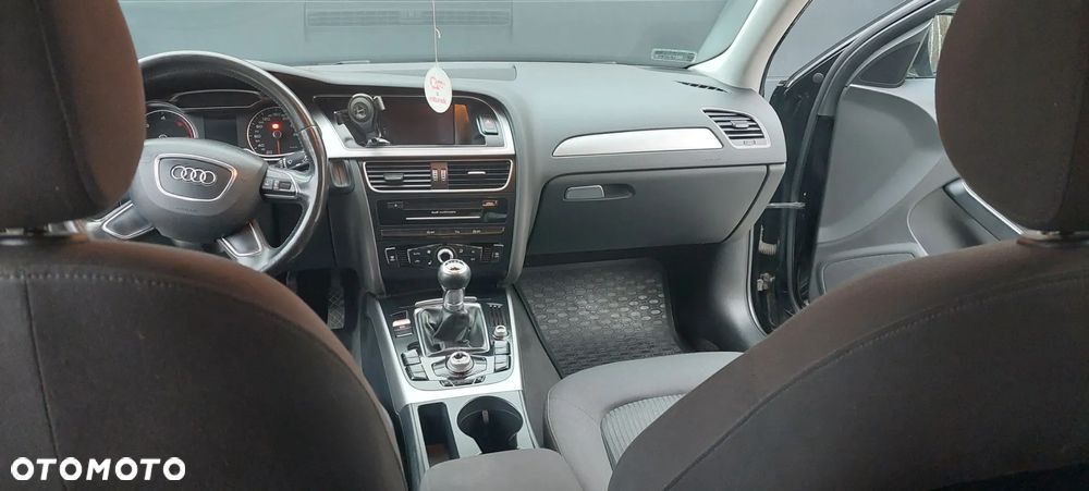 Audi A4 Avant 2.0 TDI DPF Ambition - 11