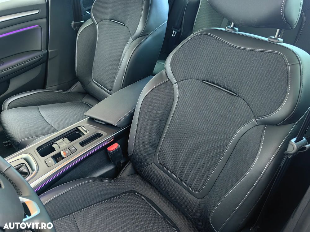 Renault Megane TCe 140 GPF EDC Techno - 11
