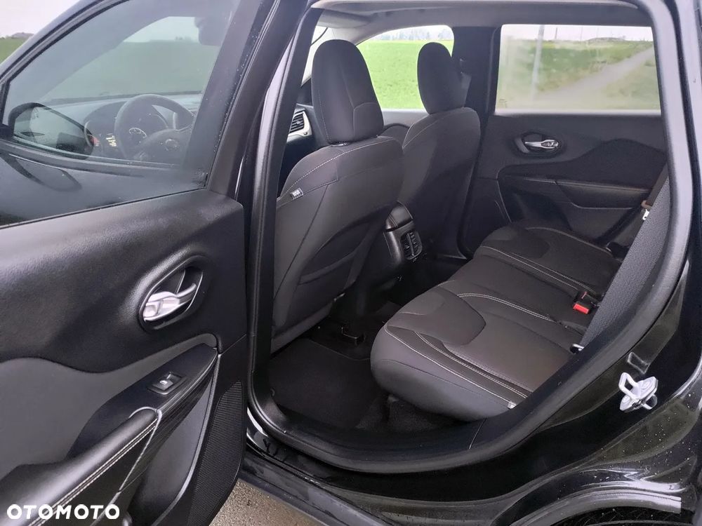 Jeep Cherokee 3.2 V6 Pentastar Active Drive I Automatik Limited - 21