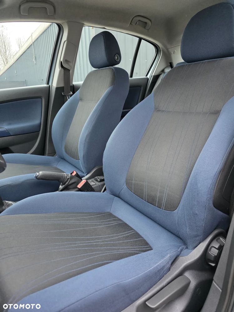 Opel Corsa 1.3 CDTI Navi - 14