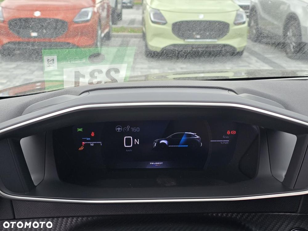 Peugeot 208 1.2 mHEV GT - 13