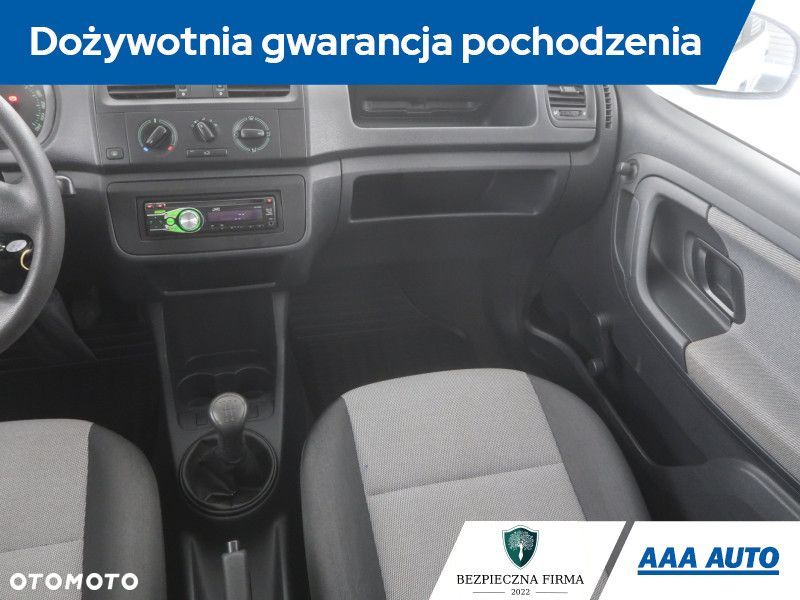 Skoda Fabia - 10