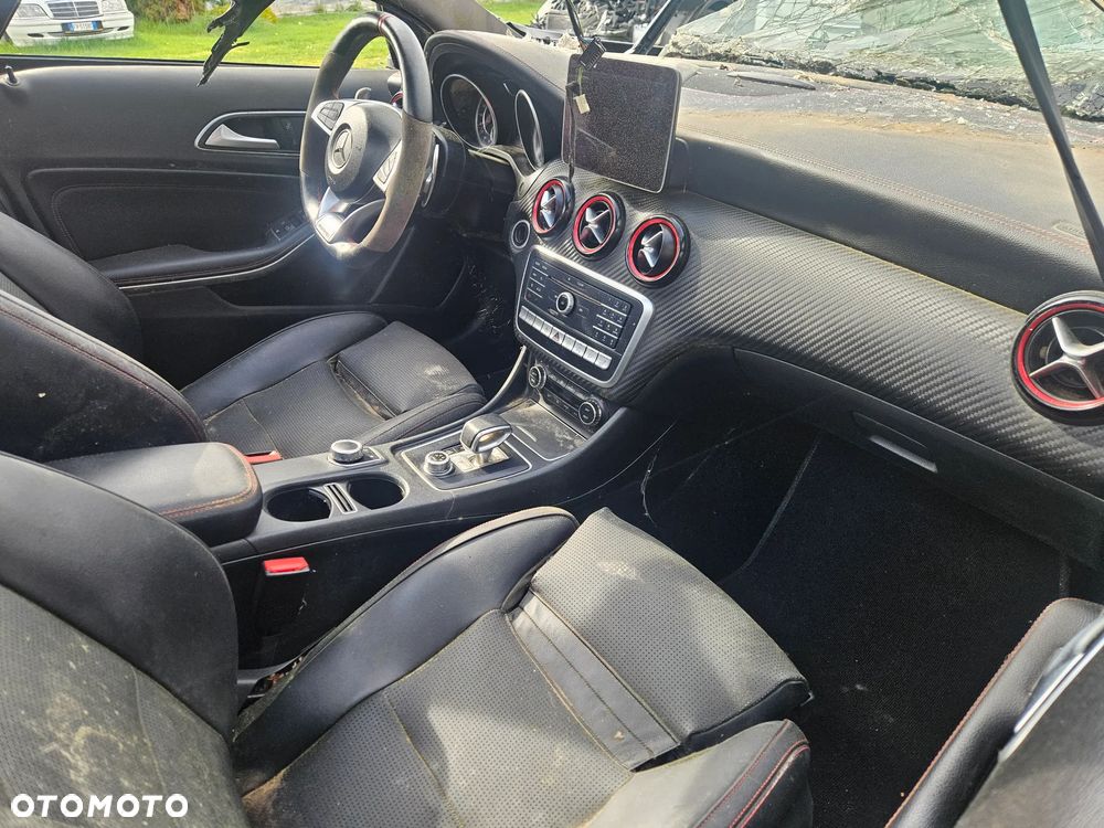 Mercedes-Benz Klasa A AMG 45 4Matic AMG Speedshift 7G-DCT - 6