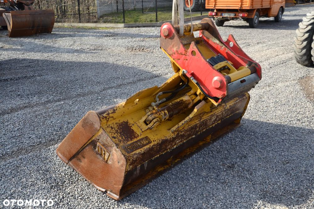 ORYGINALNA ŁYŻKA SKARPOWA CAT  NA SZYBKOZŁĄCZE OILQUICK - 5