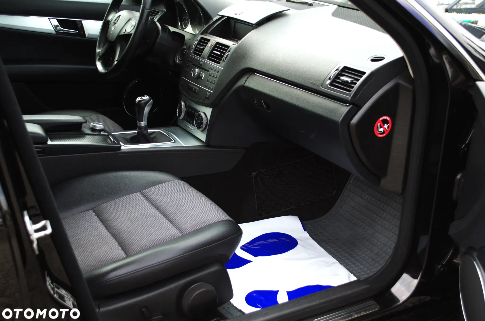 Mercedes-Benz Klasa C 200 T (BlueEFFICIENCY) Avantgarde - 22