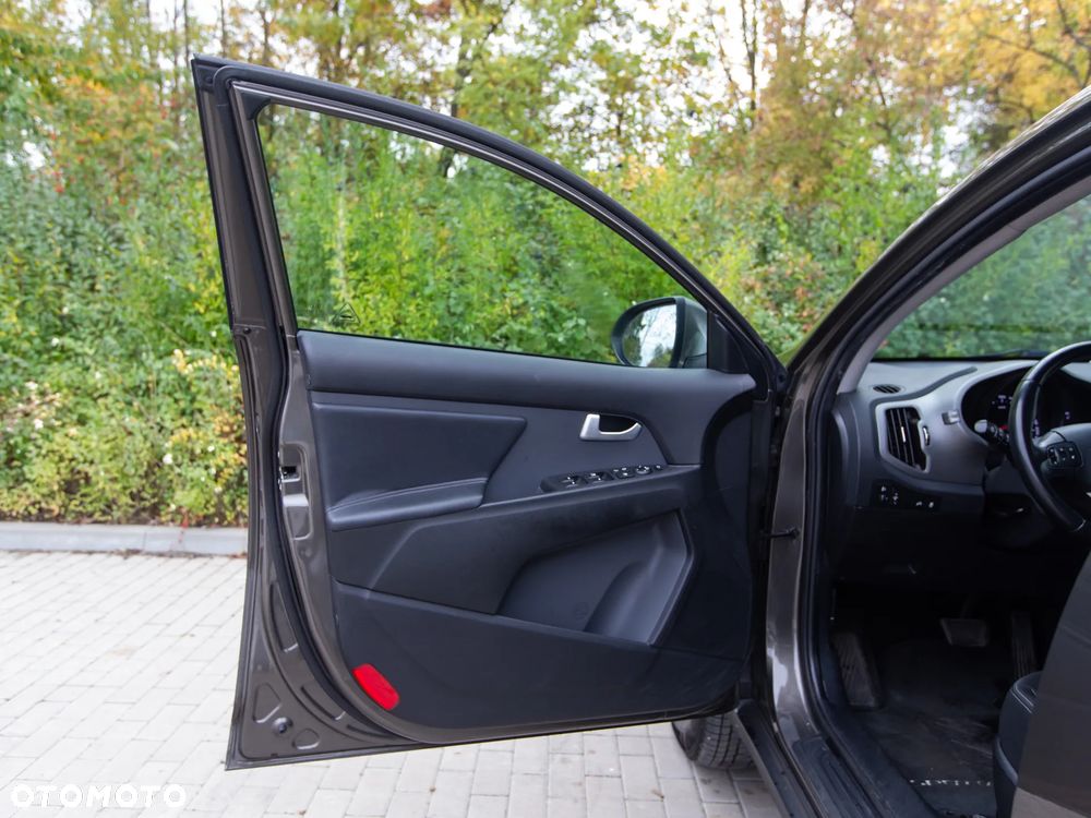 Kia Sportage 2.0 GDI 2WD Vision - 16