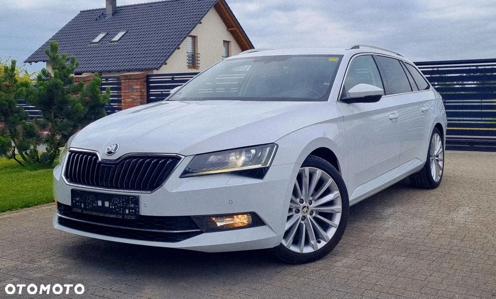 Skoda Superb 2.0 TDI DSG Premium Edition - 1