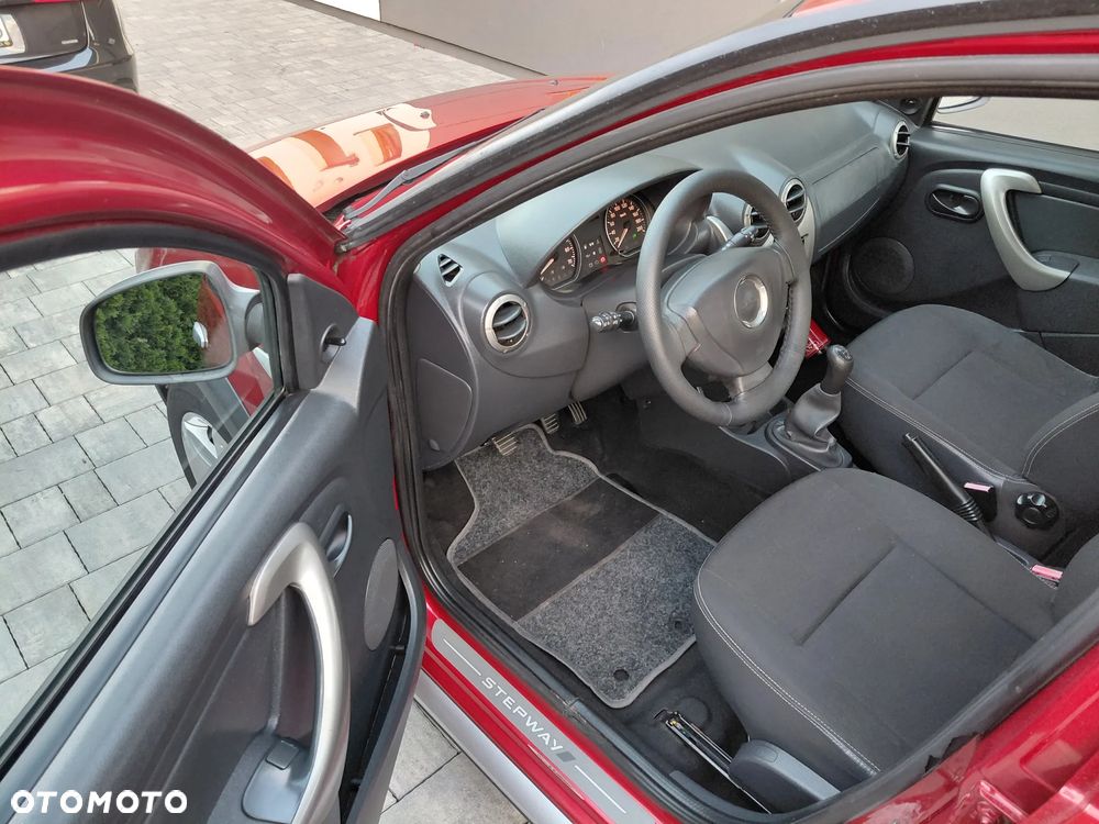 Dacia Sandero Stepway2 1.6 - 12