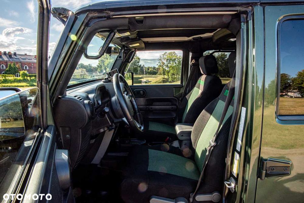 Jeep Wrangler - 6