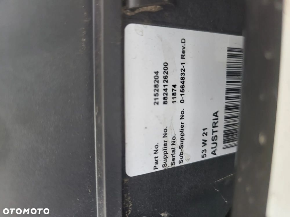 Kompletny system hybrydowy Volvo – akumulator HV, BDU, przetwornica, wiązka, BDU – NOWE - 8