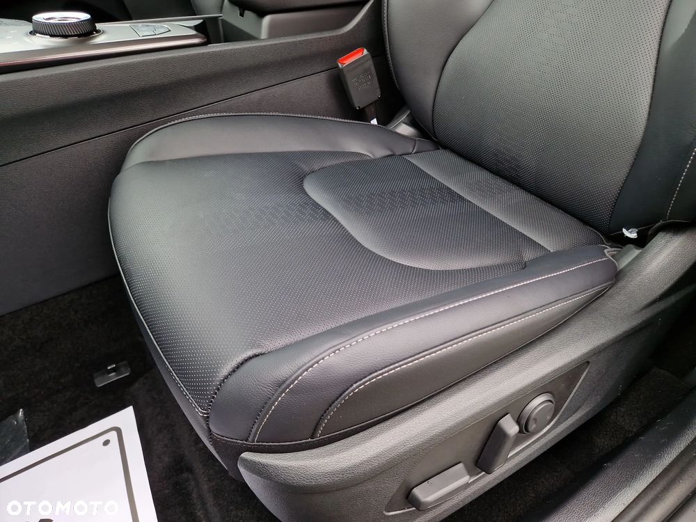 Kia Sportage - 12