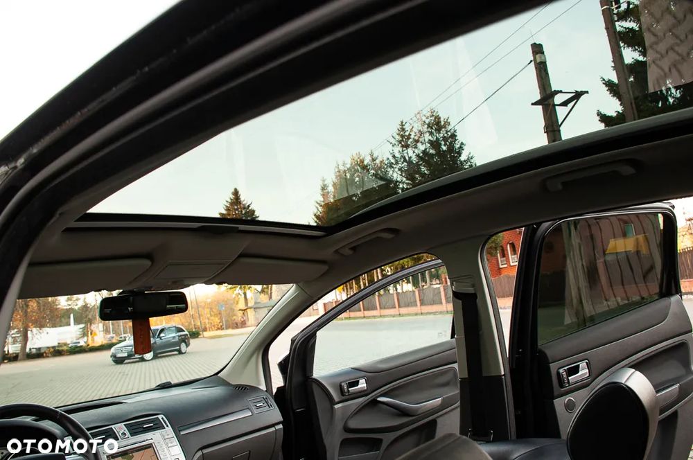 Ford Kuga 2.0 TDCi 4WD Titanium - 23