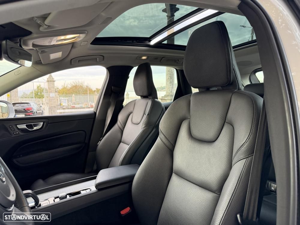 Volvo XC 60 T8 Twin Engine AWD Geartronic Inscription - 9