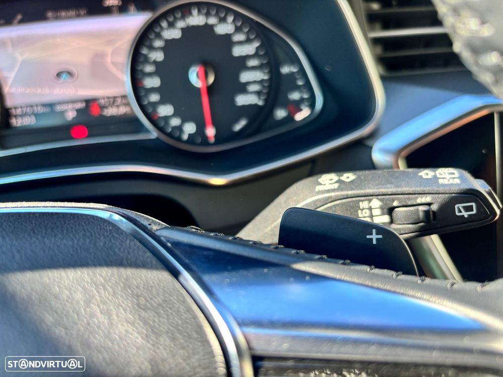 Audi A6 Avant 40 TDI Design S tronic - 17