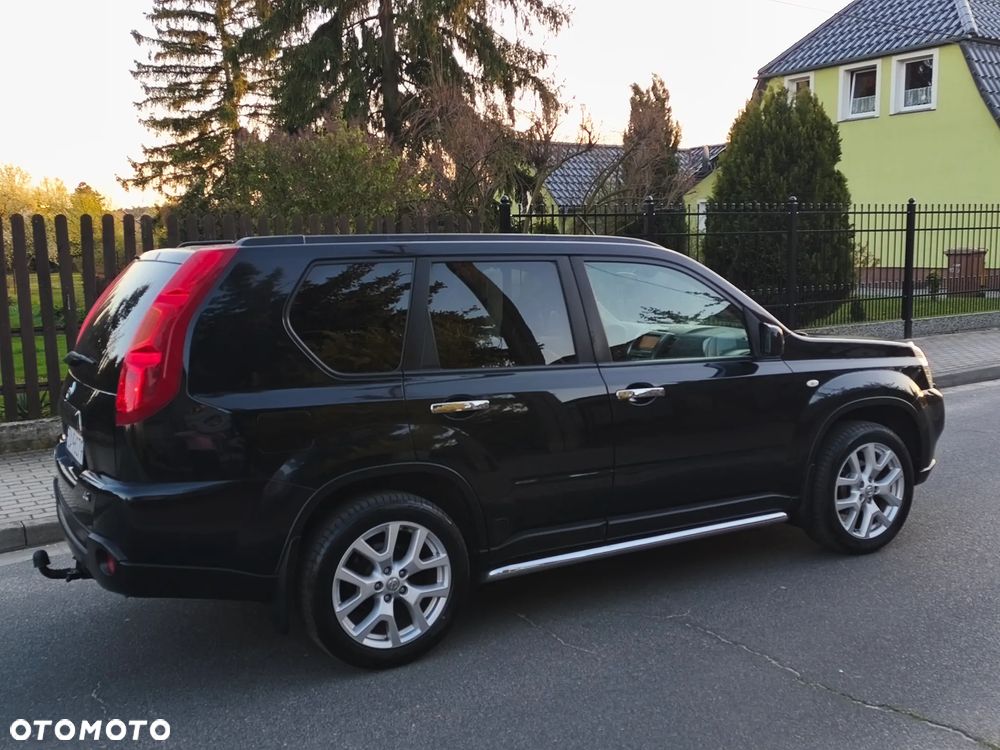 Nissan X-Trail 2.0 dCi 4x4 DPF Platinum - 11