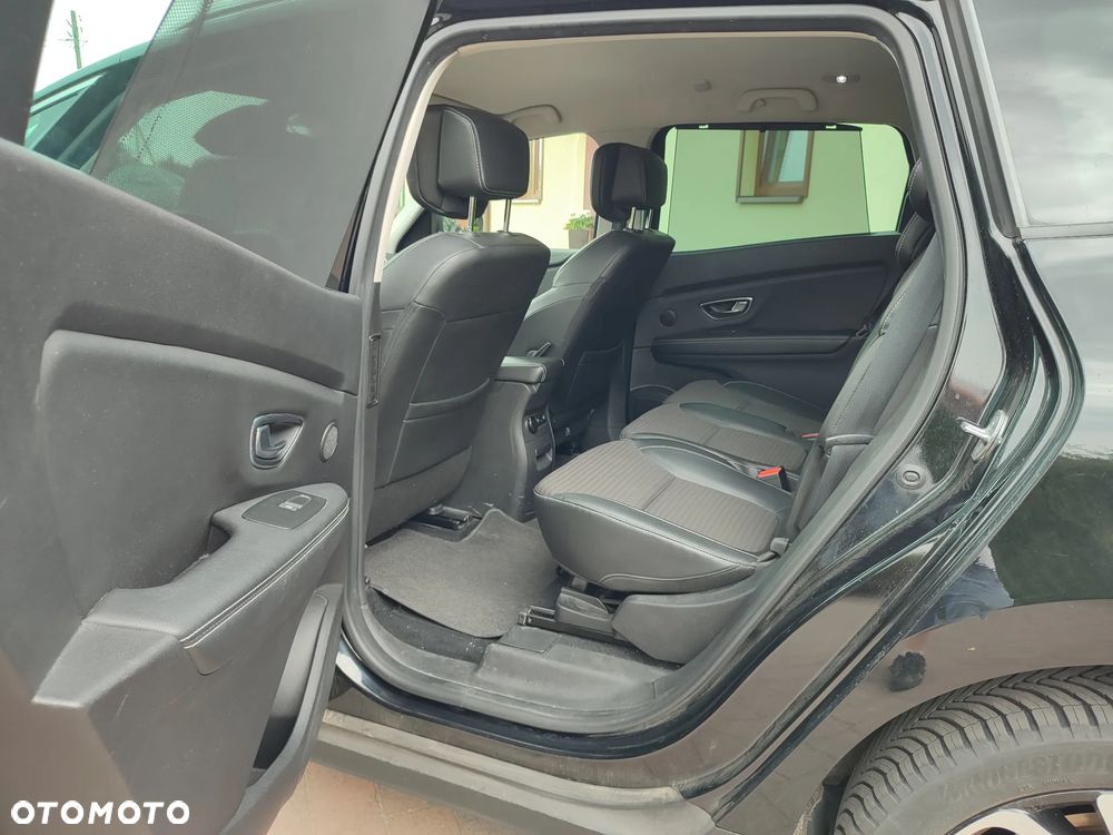 Renault Scenic TCe 140 GPF BOSE EDITION - 12