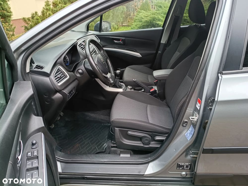 Suzuki SX4 S-Cross 1.6 Premium 4WD - 7