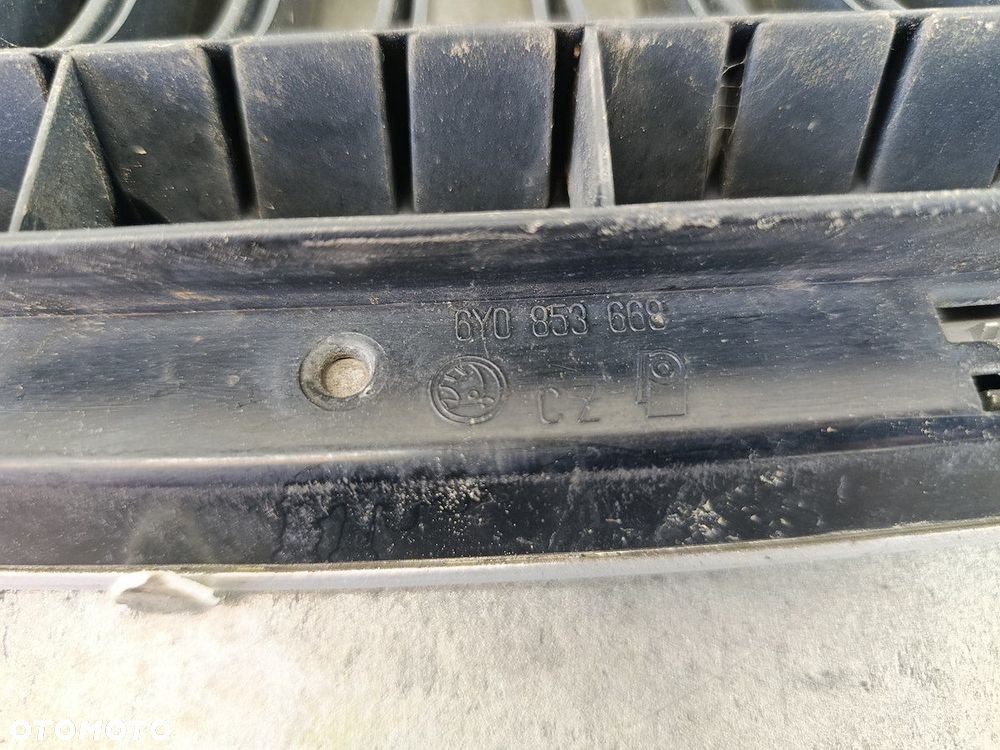 ATRAPA GRILL GRIL SKODA FABIA I 6Y0853668 1.2 HTP - 7
