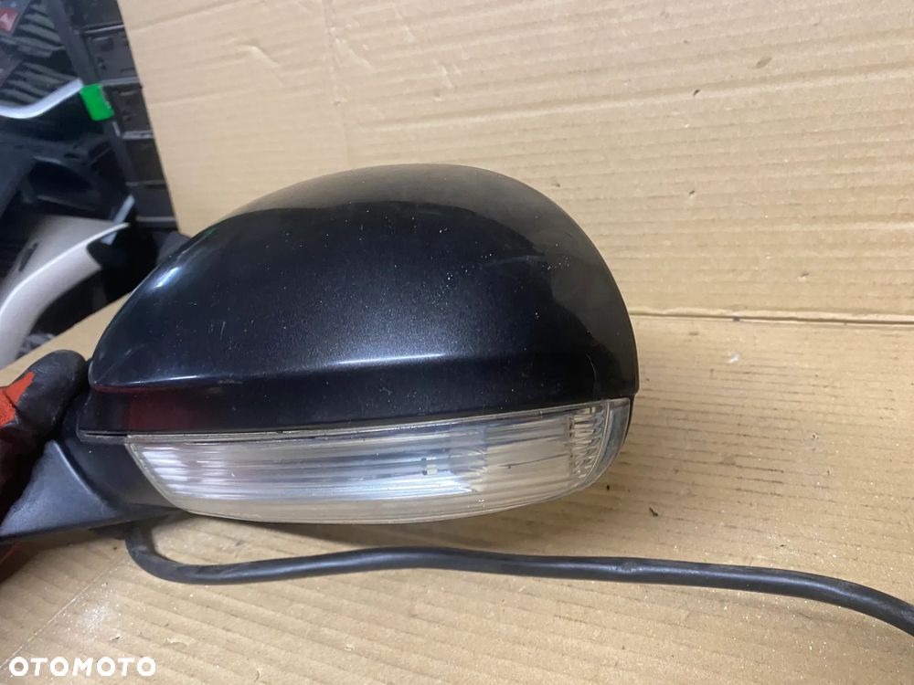 LUSTERKO LEWE 13PIN VW VOLKSWAGEN PASSAT B6 3C0857933 - 6