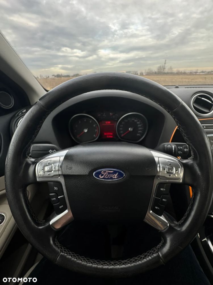Ford Mondeo 2.0 FF Trend - 16