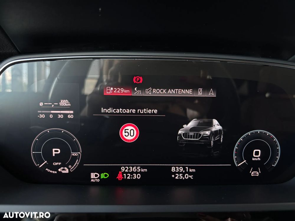 Audi e-tron 55 quattro - 26