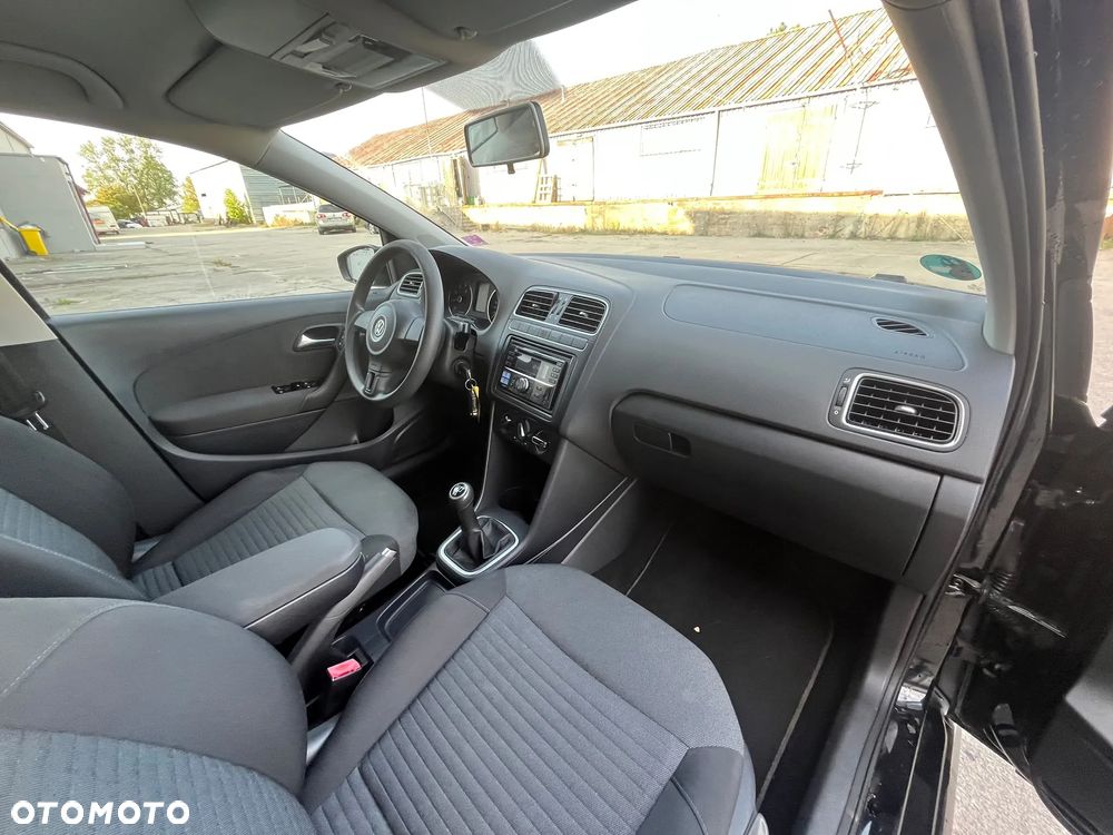 Volkswagen Polo - 9