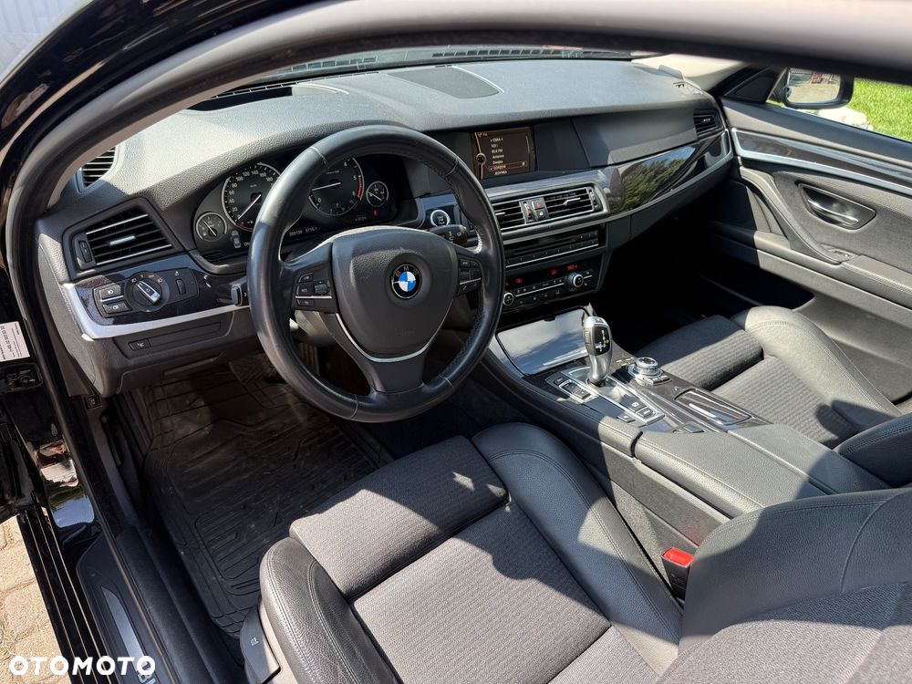 BMW Seria 5 520d - 17