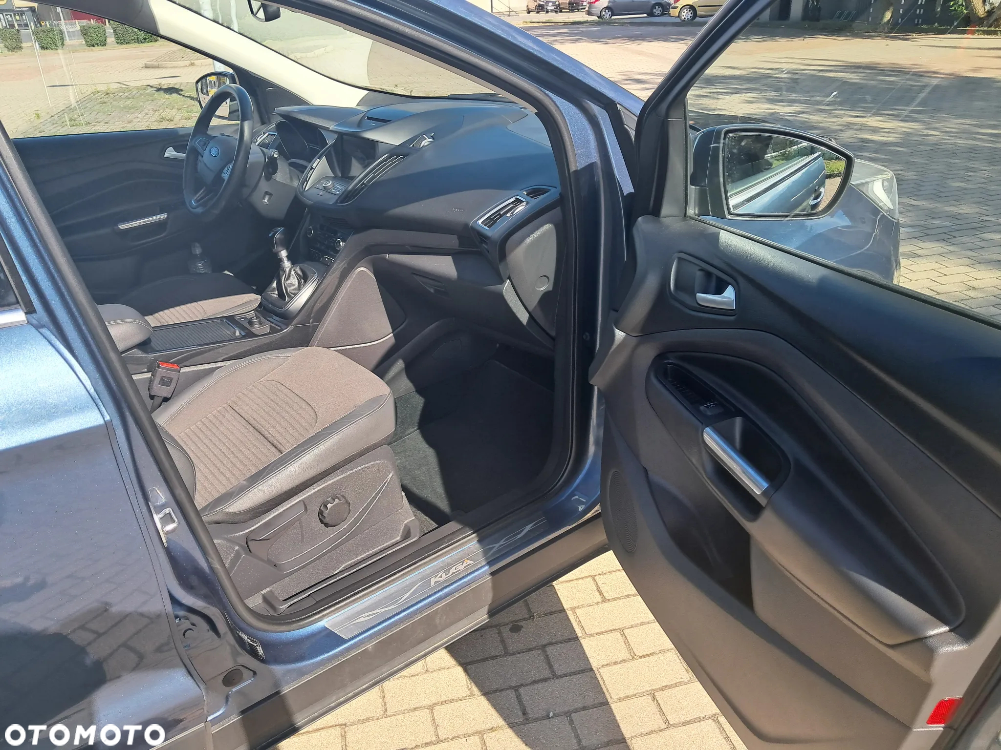 Ford Kuga - 15