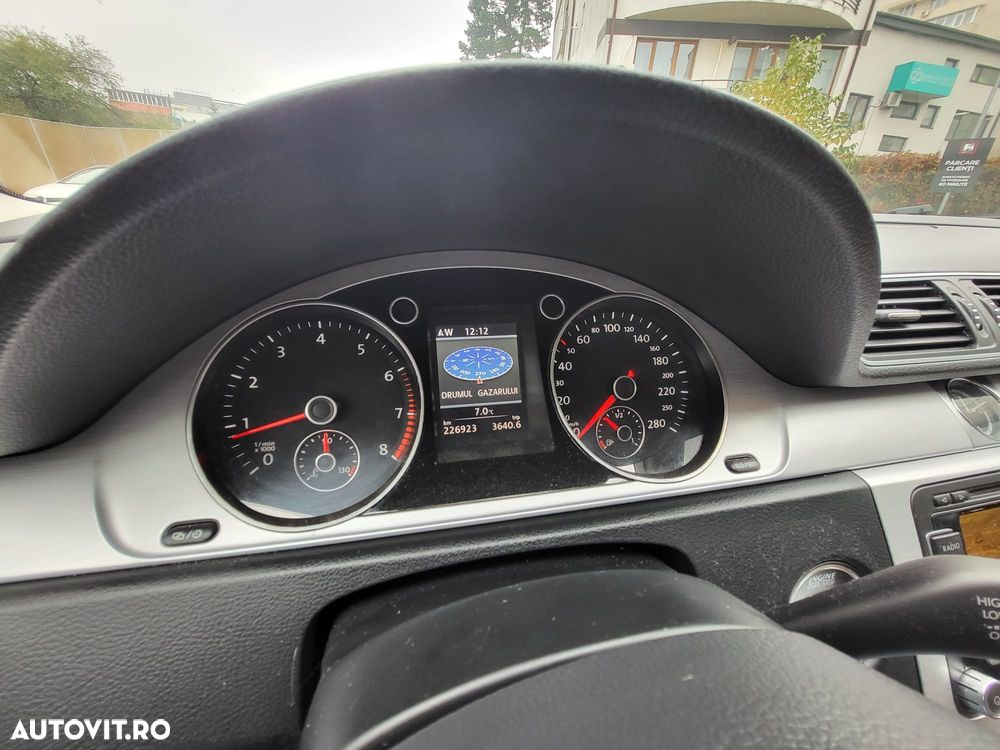 Volkswagen Passat CC 1.8 TSI - 10