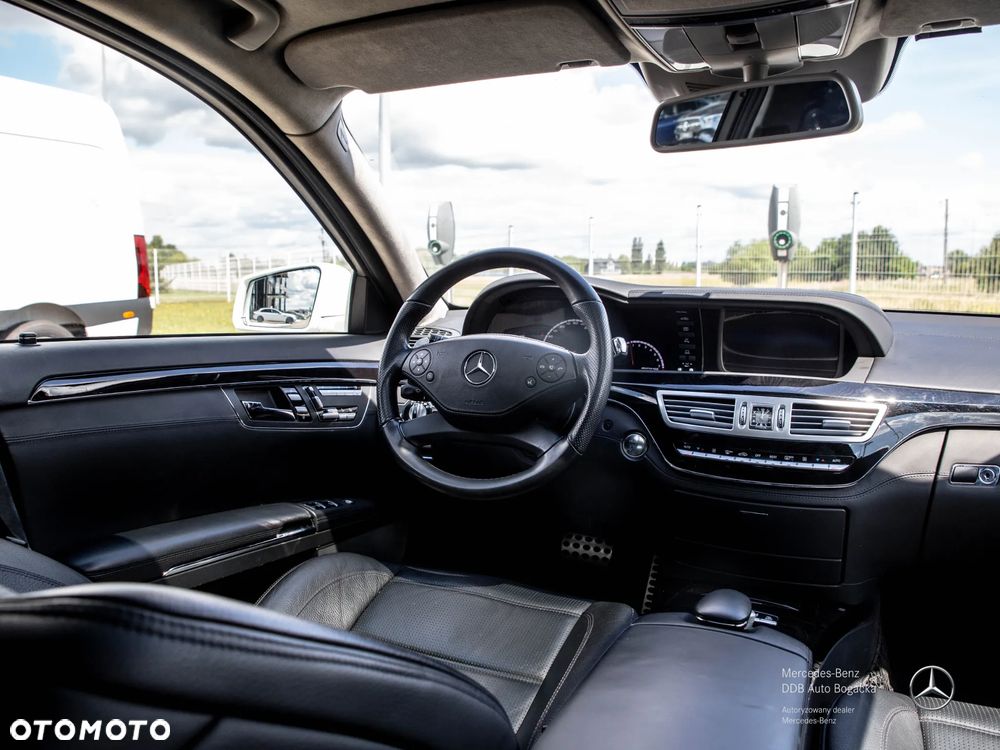 Mercedes-Benz Klasa S 63 AMG - 27