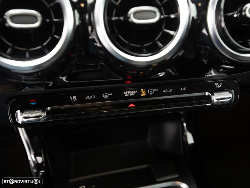 Mercedes-Benz A 180 d Business Solutions - 16