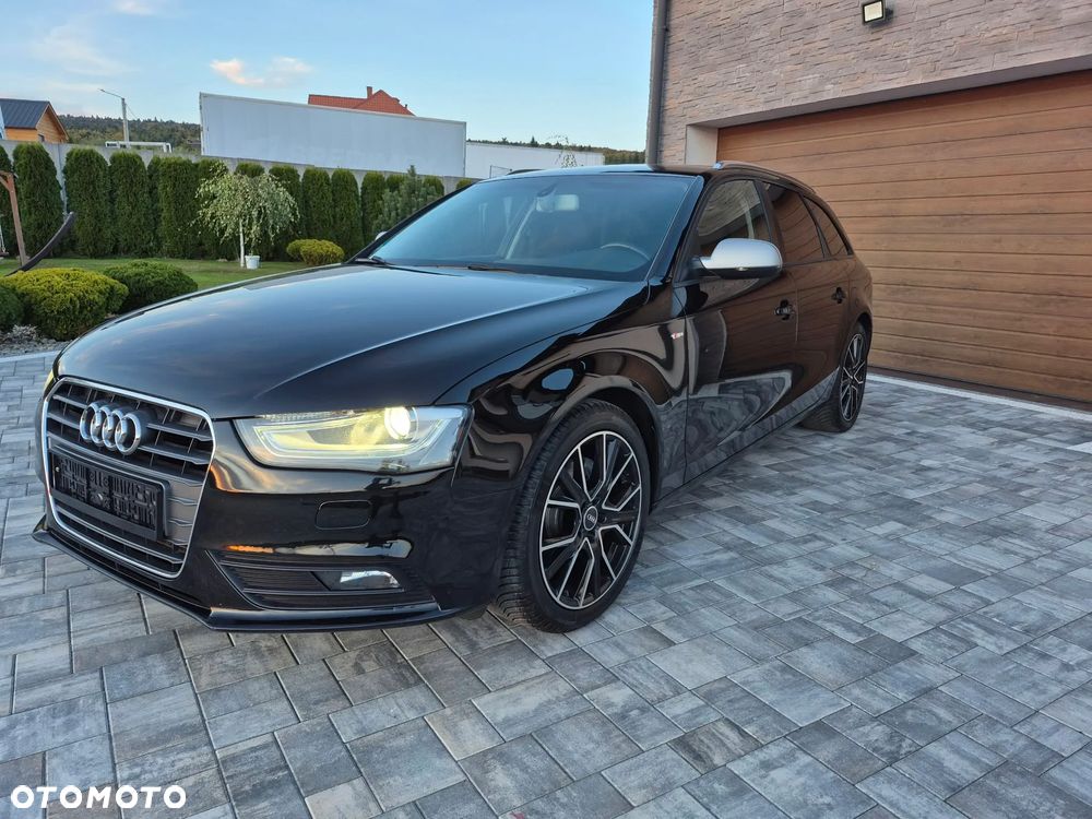 Audi A4 Avant 2013 photo 2