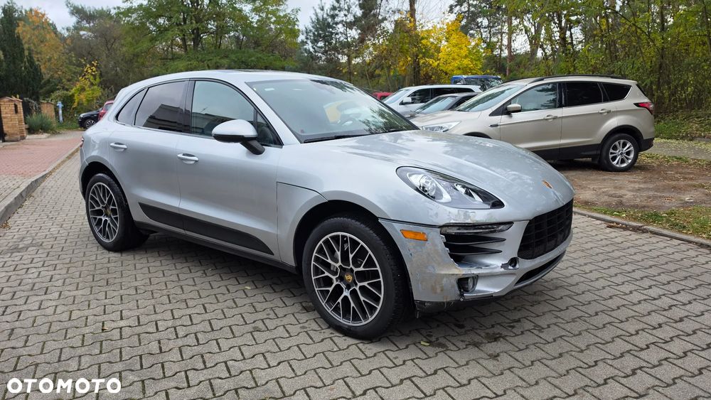 Porsche Macan - 11