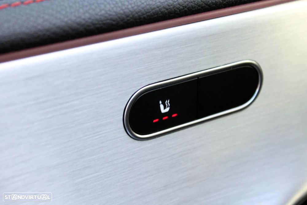 Mercedes-Benz CLA 250 e 8G-DCT AMG Line - 9