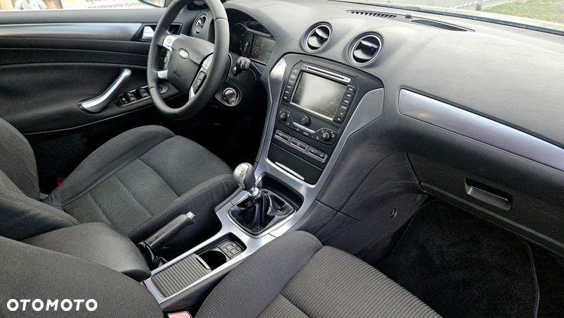 Ford Mondeo 2.0 TDCi Titanium X - 20