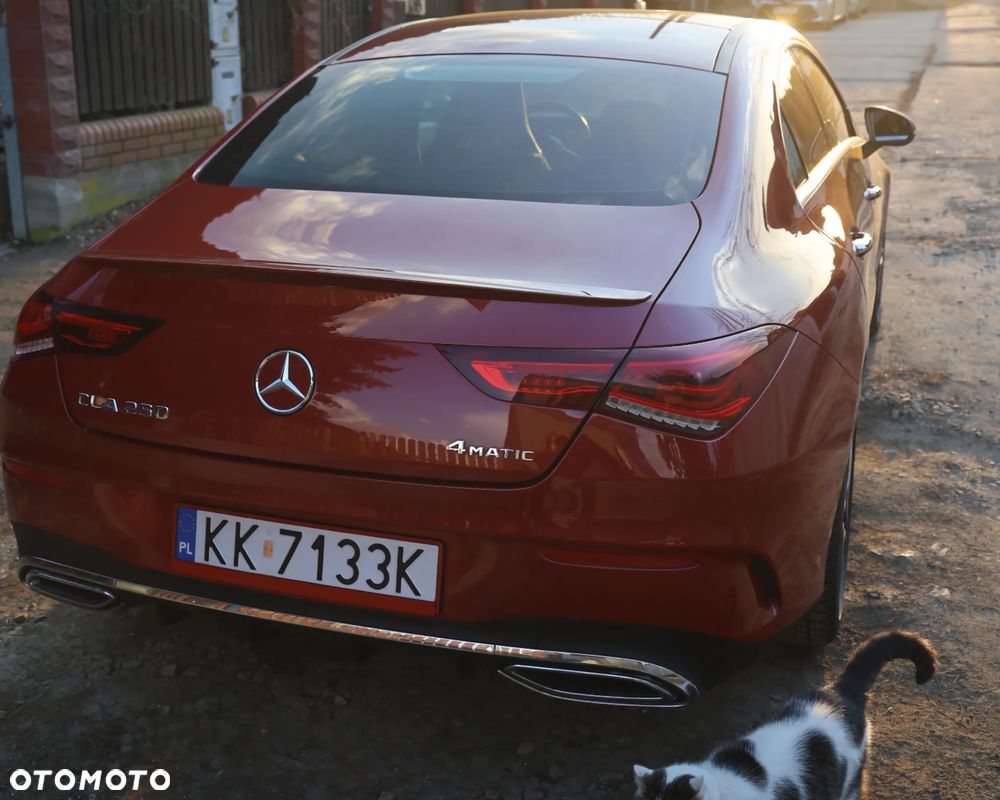 Mercedes-Benz CLA 250 4Matic 7G-DCT AMG Line - 17