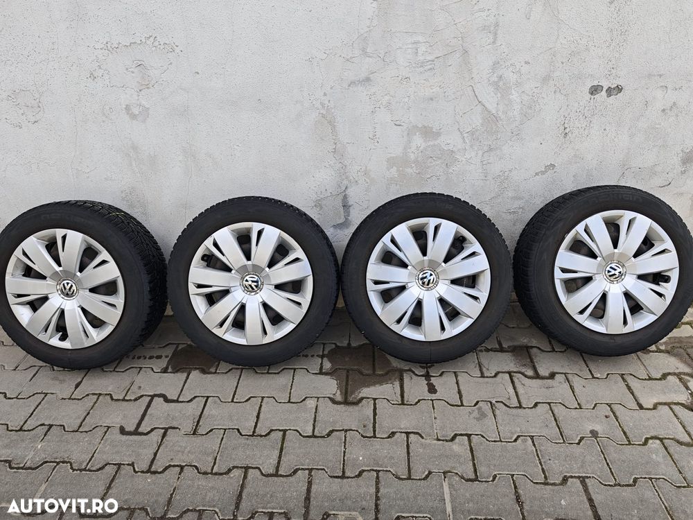 Volkswagen Jetta - 35