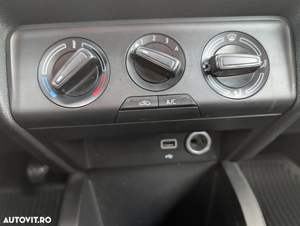 Skoda Fabia 1.0 TSI 95 CP Ambition - 24