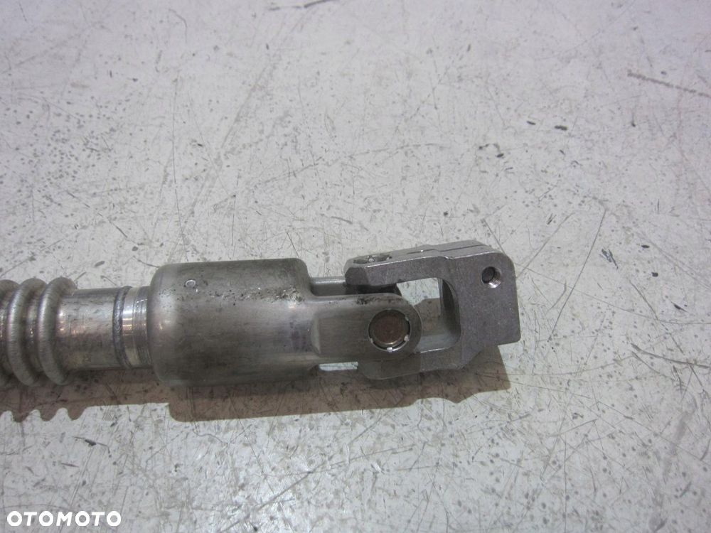 BMW X1 F48 B46 F39 WAŁEK KOLUMNY KIEROWNICZEJ KRZYŻAK 32306865653 6865653 - 4