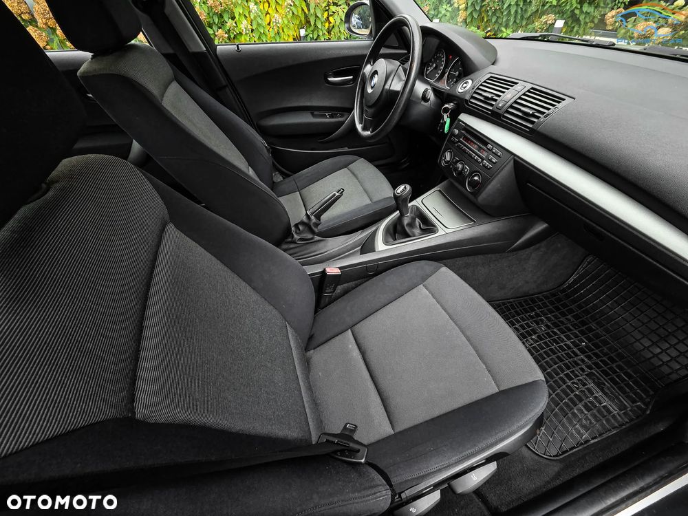BMW Seria 1 118d - 18