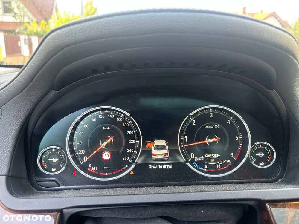 BMW Seria 7 - 10
