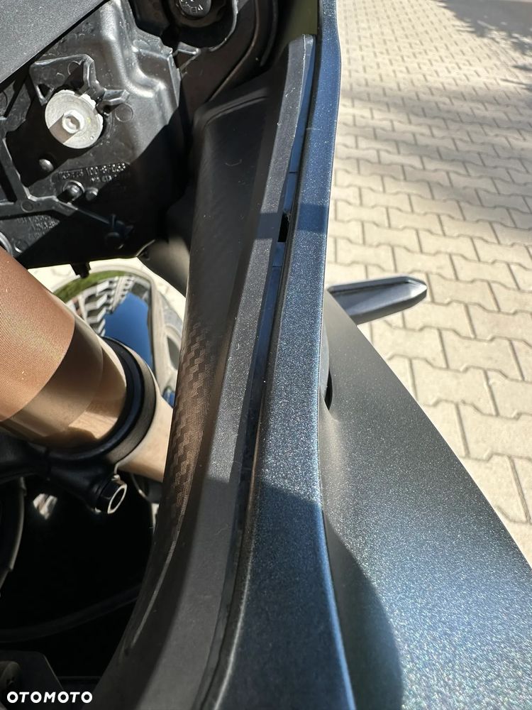 Honda CBR - 13