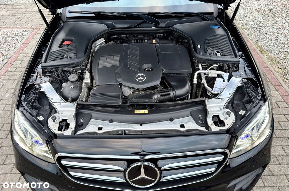 Mercedes-Benz Klasa E 300 d 9G-TRONIC AMG Line - 41