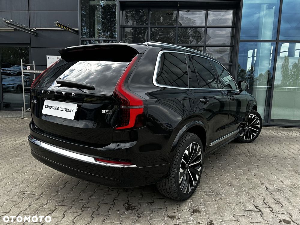 Volvo XC 90 - 8