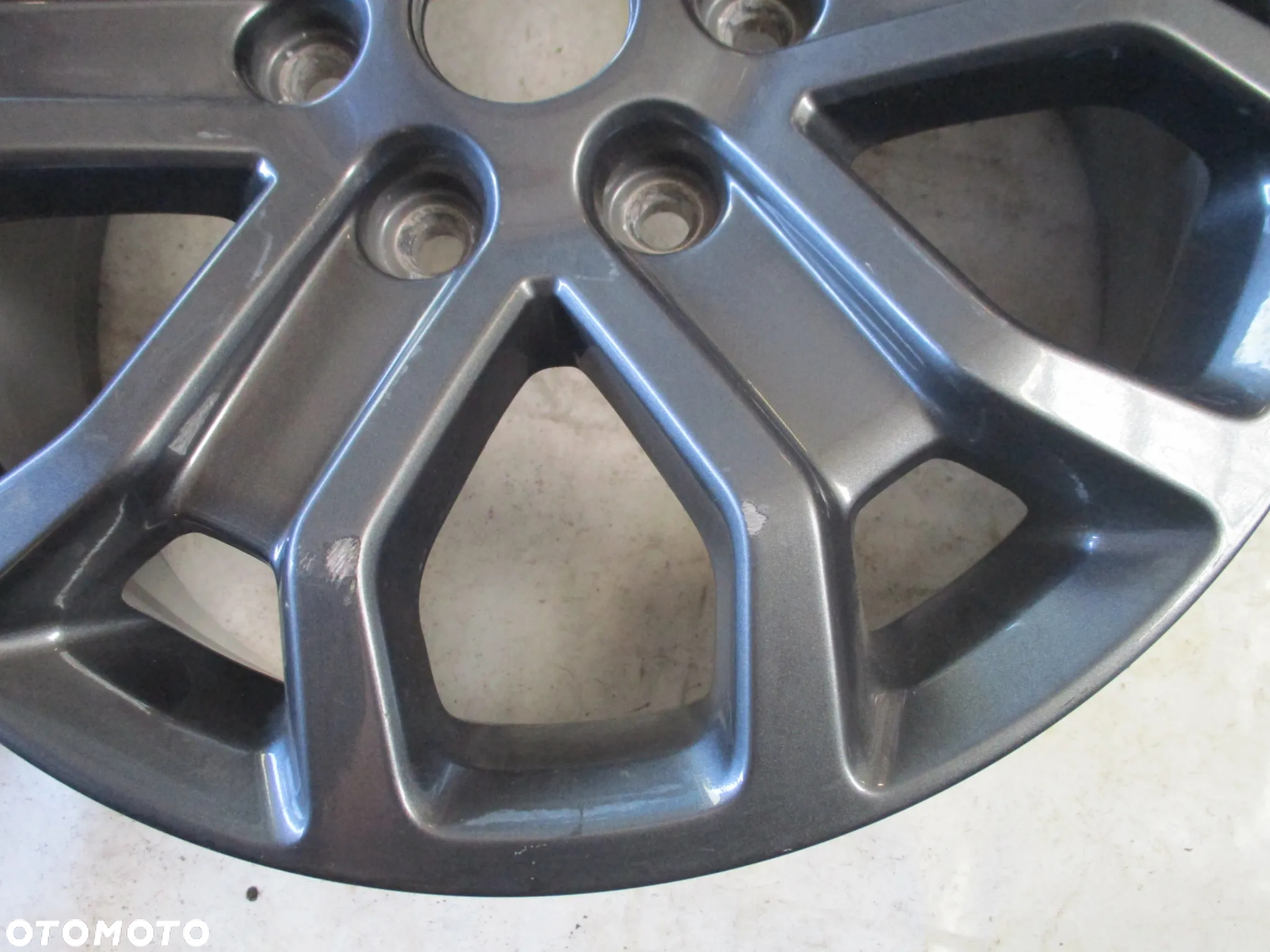 FELGA ALUMINIOWA 18 FORD RANGER ET55 - 4