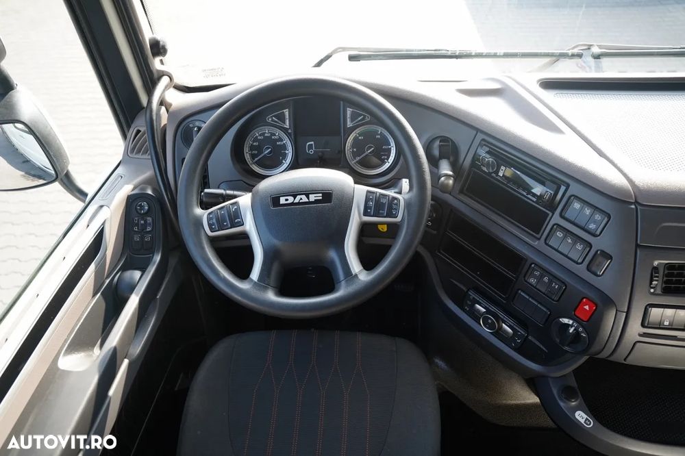 DAF DAF XF 530 / ZESTAW TANDEM / 120 M3 / PRZEJAZDOWY / 6x2 / FIRANKA / 7,75 M + 7,7 M / OŚ PODNOSZONA / DACH PODNOSZONY / -  ROK PRODUKCJI: 2021 DATA I REJESTRACJI: 31.03.2021 PRZEBIEG: 615 000 KM -  EURO 6 AUTOMATYCZNA SKRZYNIA BIEGÓW KLIMATYZACJA TEMP - 35
