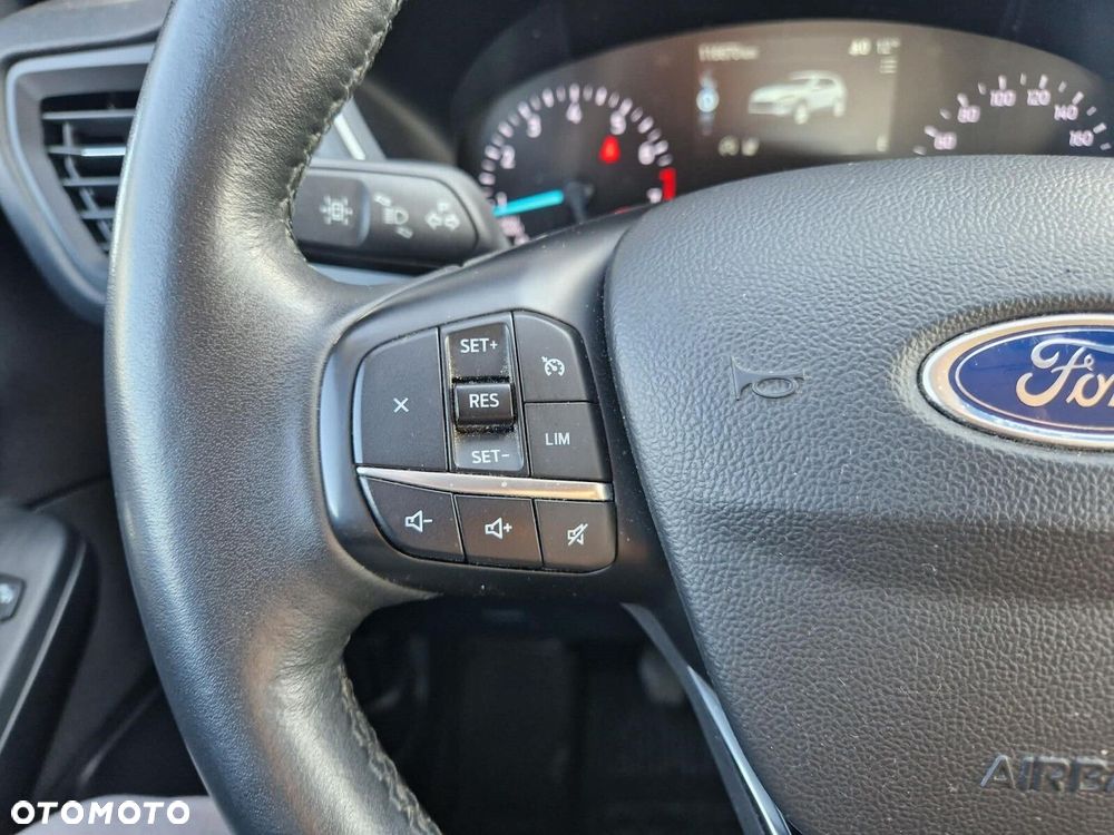 Ford Kuga - 18