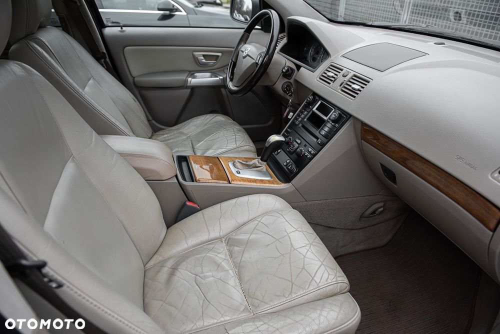 Volvo XC 90 T6 Momentum - 26